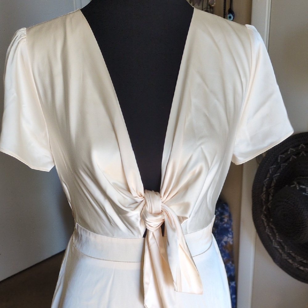 Baltic Born Poppy Satin Midi Dress Ivory Tie Front Med **SMALL SPOT ON BOTTOM - Picture 3 of 13